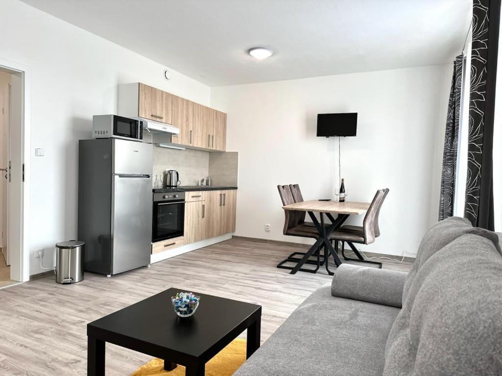 Sky 504 Apartment
